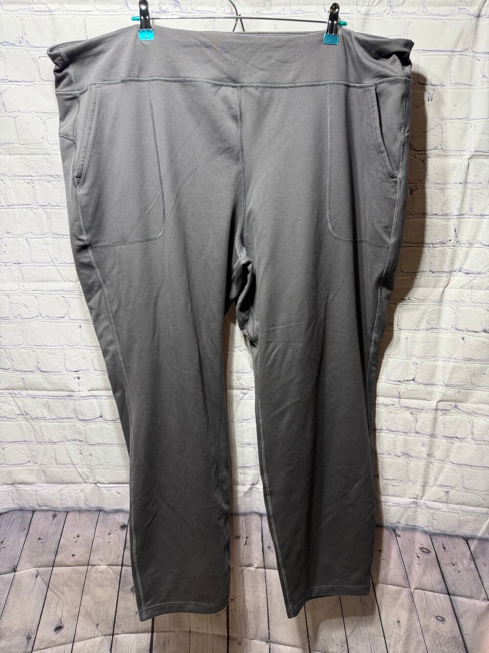 Duluth Trading Co Womens VoGA Knit Pants Gray Legging Sz 3X Casual